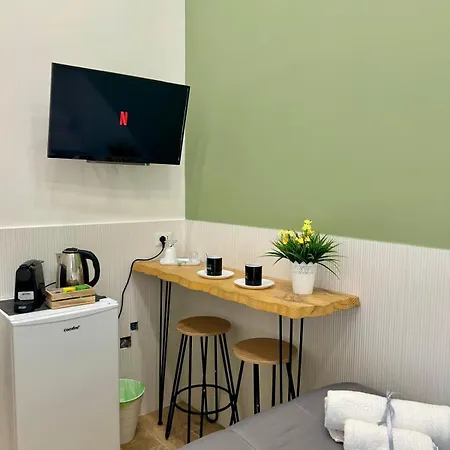 Center House Mery&ines 3* Neapel