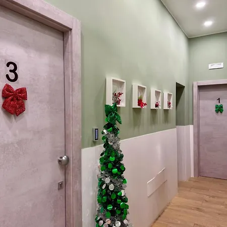 Center House Mery&ines 3* Neapel